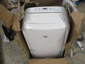 lot 71 image: Truett Plus Portable Air Conditione...