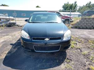 lot 6 image: 2012 Chevy Impala