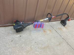lot 3 image: Craftsman 2 cycle weed trimmer. Lightly used. Tested & works. As shown.