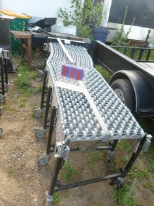 lot 25 image: Best Flex expandable rollers. 8 - 24 feet. Good used condition. As shown.