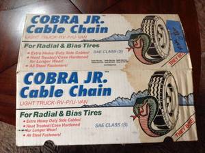 lot 20 image: Tire Chains