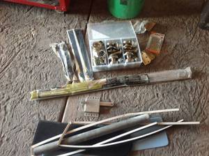 lot 79 image: Door Knobs, Hinges & Pulls