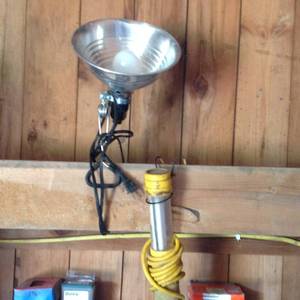 lot 136 image: Shop Lights