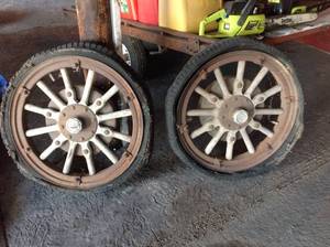 lot 147 image: Antique Auto Wheels