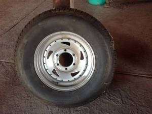lot 155 image: New ST22575R15 Tire & Rim