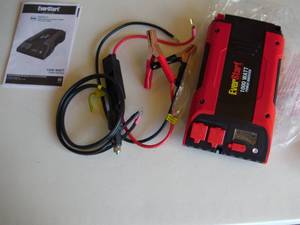 EVERSTART 1000 Watt Power Inverter wUSB (PC1000E)