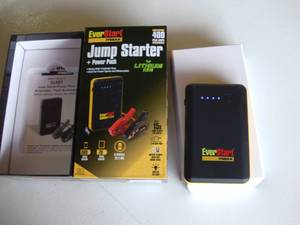 Everstart 400 Amp 6000 mAh Lithium Jump Starter Missing Cable Clamps