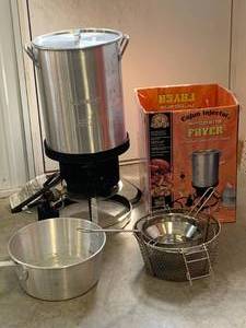 lot 12 image: Cajun Injector Propane Fryer