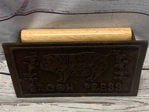 lot 25 image: Steak, BBQ, Cast Iron Bacon Press 6 34 Long