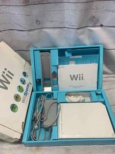 lot 48 image: Wii Video Game Console