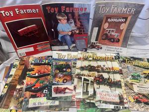 lot 79 image: Lot of 17 Toy Farmer Magazines