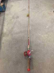 lot 87 image: Vintage Longfellow Fishing Rod & Reel 5 12