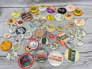 lot 118 image: Large Lot of Vintage Pins (including International Harvester)