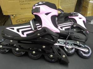 PAPAISON Roller Blades has slight ...