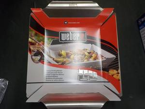 Weber Deluxe Grilling Basket...