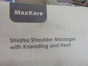 Max Kare Shiatsu Shoulder Massager ...