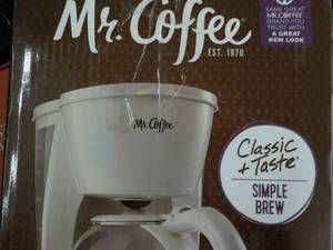 Mr Coffee 4 Cup Coffee Maker...