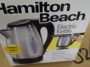Hamilton Beach Electric Kettle...
