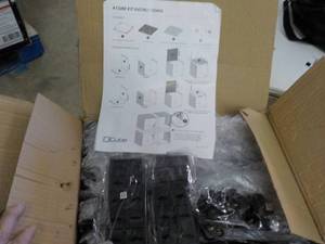 4 Cube Kit needs assembly...