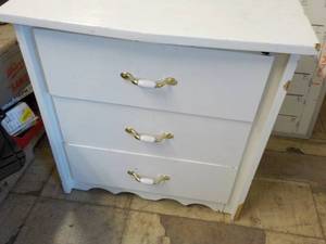 3 Drawer Chest 24 x 17 x 25...