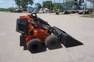 lot 1 image: Brand New 2020 Cast Loader Model SSQ22 Worky Quad Mini Skid Loader Skid Steer