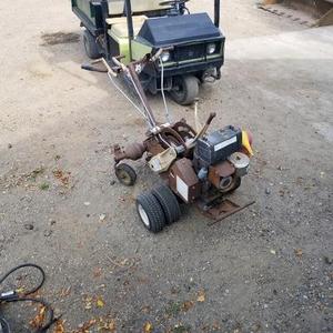 lot 26 image: Turfco Brand Power Oscillatory Pipe & Wire Plow