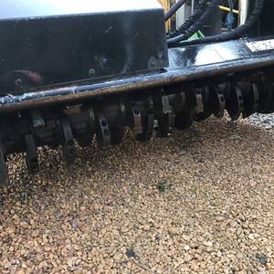 lot 11 image: Loftness Universal Mount Bobcat Skid Loader Skid Steer 60 Carbide Mulching Head