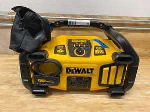 DEWALT 2800 Peak Amp Jump Starter 1000-Watt Power Inverter with Digital Compressor