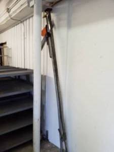 lot 132 image: Adjustable Trucking Load Braces