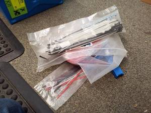 lot 146 image: Uline Stapler and Cable Ties