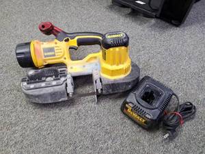 lot 178 image: DeWalt 18V Cordless Band Saw DCS370 with Battery, Charger