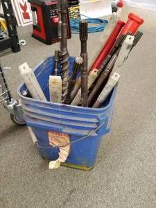 lot 185 image: Spline Shank Drill Bits