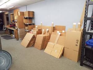 lot 199 image: Shipping Supplies - Cardboard Boxes, Bubble Mailers, Soft Packs, Air Pockets, Plastic Bags