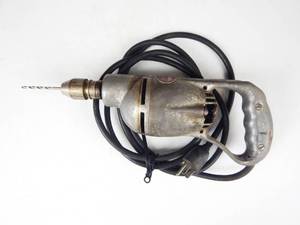 lot 52 image: Vintage Cummins General Utility 14 Inch Electric Drill