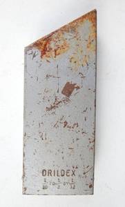 lot 104 image: Vintage DrilDex Drill Index With Drill Bits
