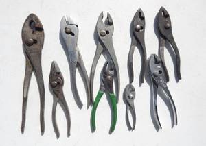 lot 209 image: Lot of Miscellaneous Needle Pliers