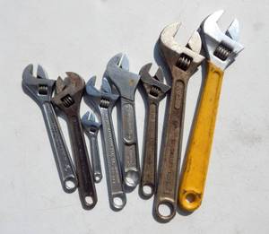 lot 214 image: Lot of Miscellaneous Adjustable Wrenches