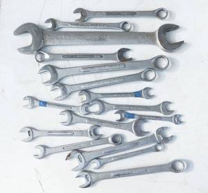 lot 231 image: Lot of Crescent Tools and PowrKraft Combination and Open End Wrenches