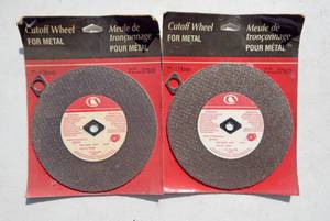 lot 256 image: Set of 2 New 7 Inch Cutoff Wheels