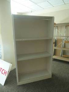 lot 14 image: 47 x 82 x 16 Adjustable Shelf
