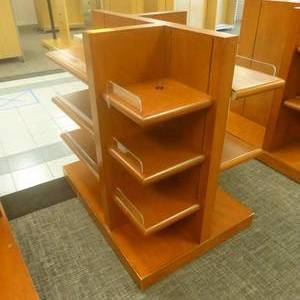 lot 34 image: 49 x 48 x 33 Rolling Wood Shelf Display
