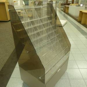 lot 41 image: 54 x 32 x 23 Rolling Multi Shelf Display