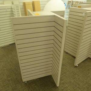 lot 154 image: 51 x 40 x 40 Rolling Pinwheel Display