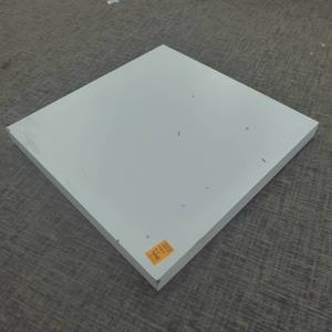 lot 198 image: 48 x 48 x 5 Rolling Display Platform