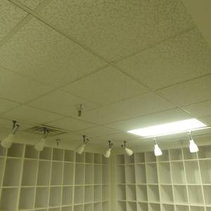 lot 219 image: LED Commercial Track Lighting