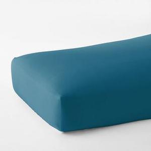 lot 29 image: Solid Flannel Fitted Sheet Twin XL Teal Blue, E9X2-TXL-TEALBLU - NEW