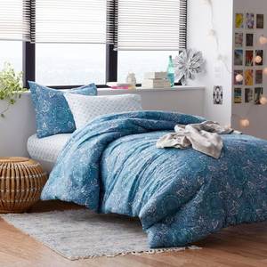 lot 61 image: Zoe Multicolored Floral Medallion Cotton Percale TwinTwin XL Comforter Set, 50392P-TTXL-MULTI - NEW