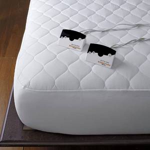 lot 67 image: USA Quilted Warming Mattress Pad King White, MB25-K-WHITE - NEW