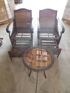 lot 78 image: Layton Pointe 5-Piece Brown Wicker Outdoor Patio Conversation Seating Set