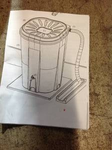 lot 19 image: FREEGARDEN RAIN 55 Gal. Rain Barrel with Brass Spigot customer return SEE PICS